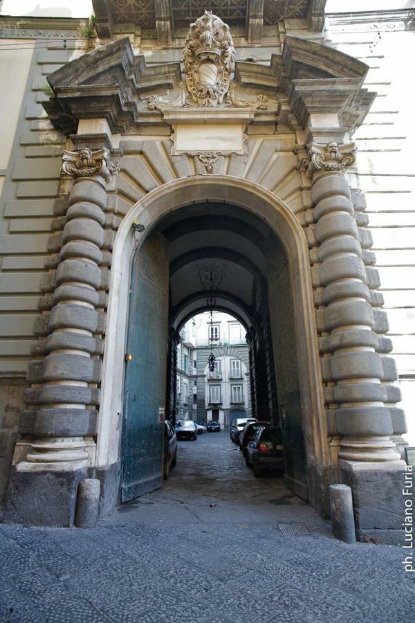A Casa Del Principe Lt Bed & Breakfast Napoli Ngoại thất bức ảnh