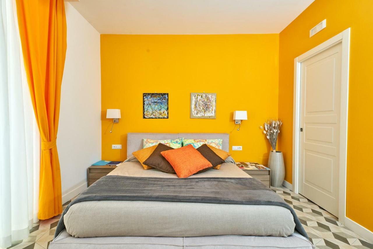 A Casa Del Principe Lt Bed & Breakfast Napoli Ngoại thất bức ảnh